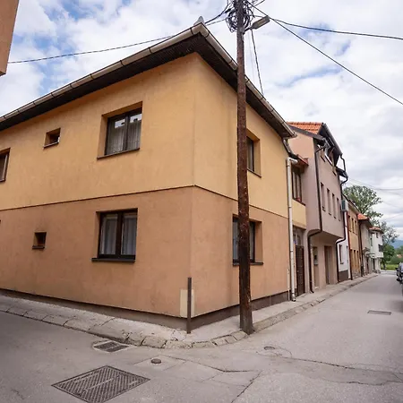Elyca Apartment