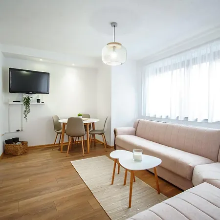 Elyca Apartment